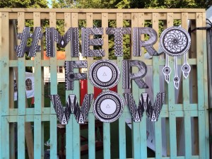 Entréskylt Metros monter