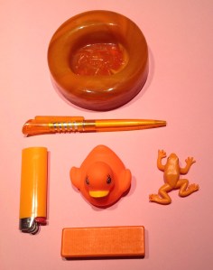 Orange på ljus rosa uppifrån